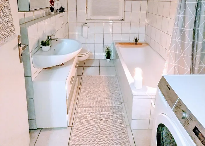 Apartament Nahe Messe Und Zentrum *