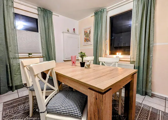 Nahe Messe Und Zentrum Apartament